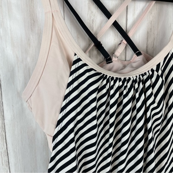Calia pink bra with striped tank XS - Picture 2 of 6